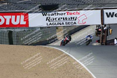 media/Jun-26-2022-CRA (Sun) [[122d0e5426]]/Race 13 (Expert 1000 Superbike)/Start Finish/